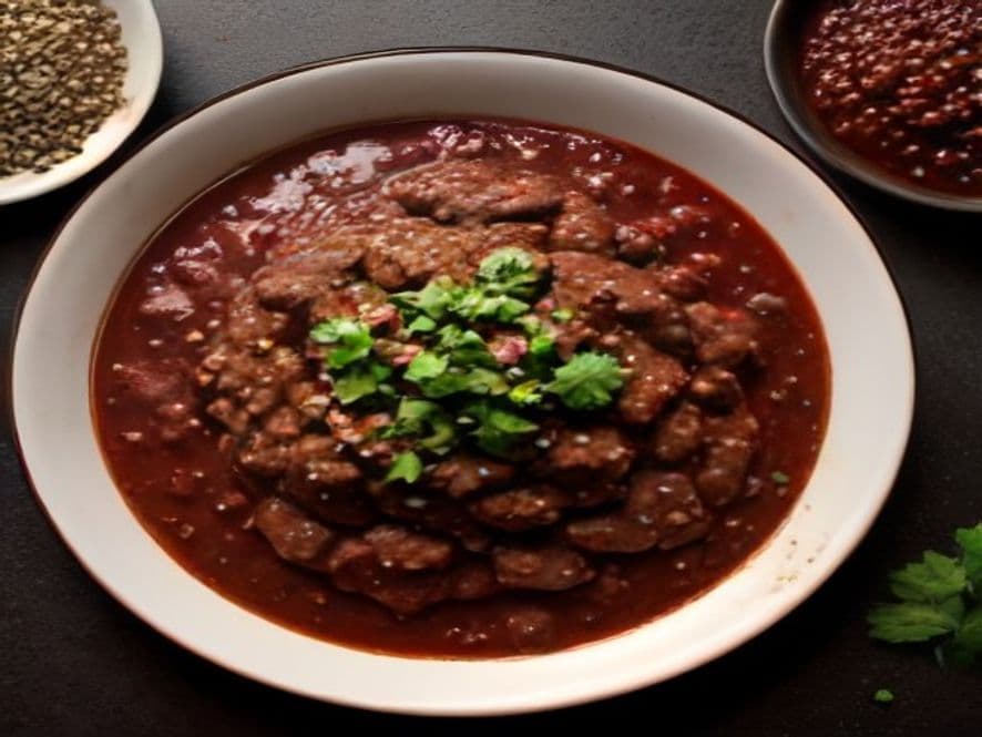 Chivo en Mole Rojo Poblano Keto