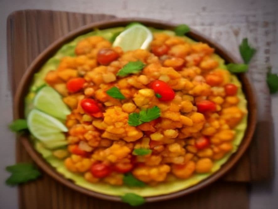 Tacos de chorizo keto estilo Sinaloa con 'frijoles' de coliflor