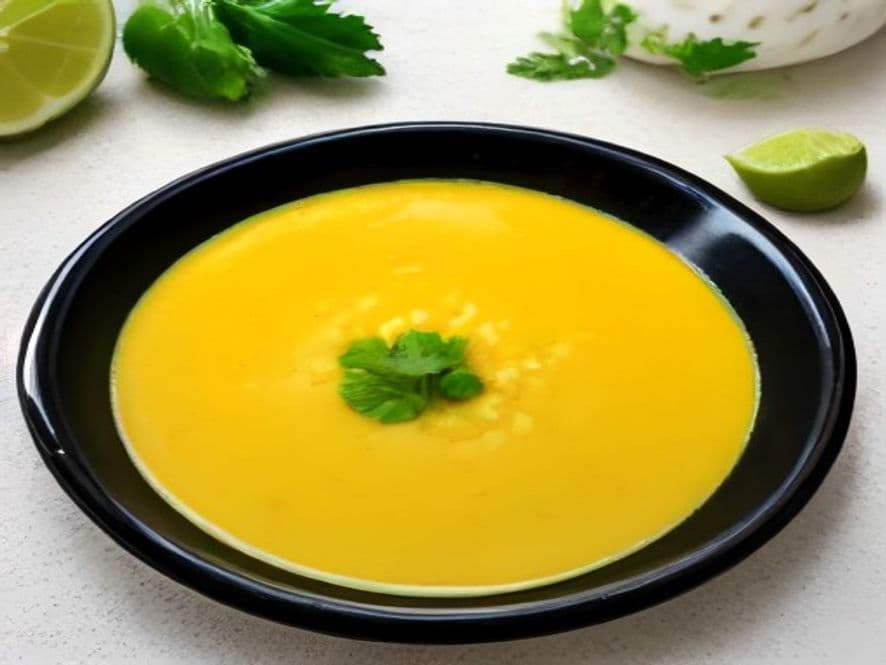 Bisque de Hinojo y Limón Keto con Camarones